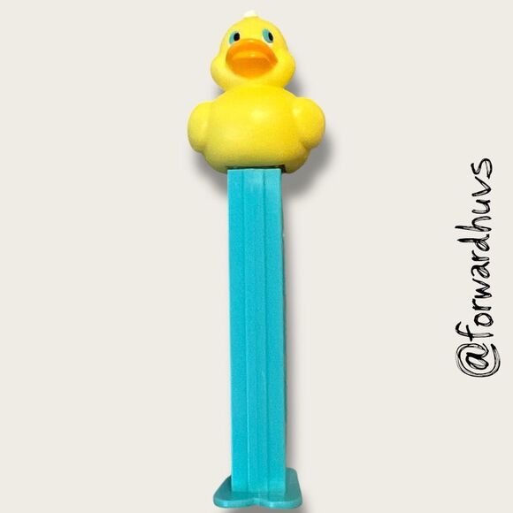 Bundle Sale 3 for $15 | Vintage Yellow Duck PEZ Dispenser - Picture 1 of 9